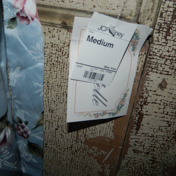 Vtg Dentelle 2 pc Nightgown Set from JCPenney's Sz M (O-19) - Picture 3 of 6